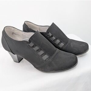 Cliffs by White Mountain Black Faux‎ Suede Heeled Shooties Size 10W Office